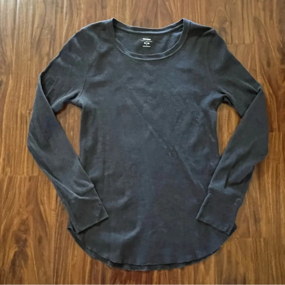 Old Navy Long Sleeve Thermal Crewneck Dark Charcoal Womens size medium - Picture 3 of 9